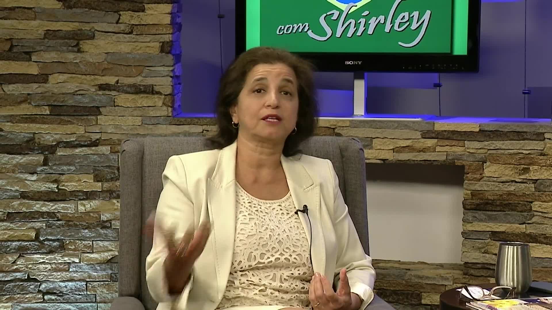 Thumbnail image for Bate Papo Com Shirley: Shirley Nigri Farber interviews  Eneida Roman (We are Alx), Michael L. Mecenas ( Brazilian Resource Center), and Teresa Romeiro of Stoughton Library